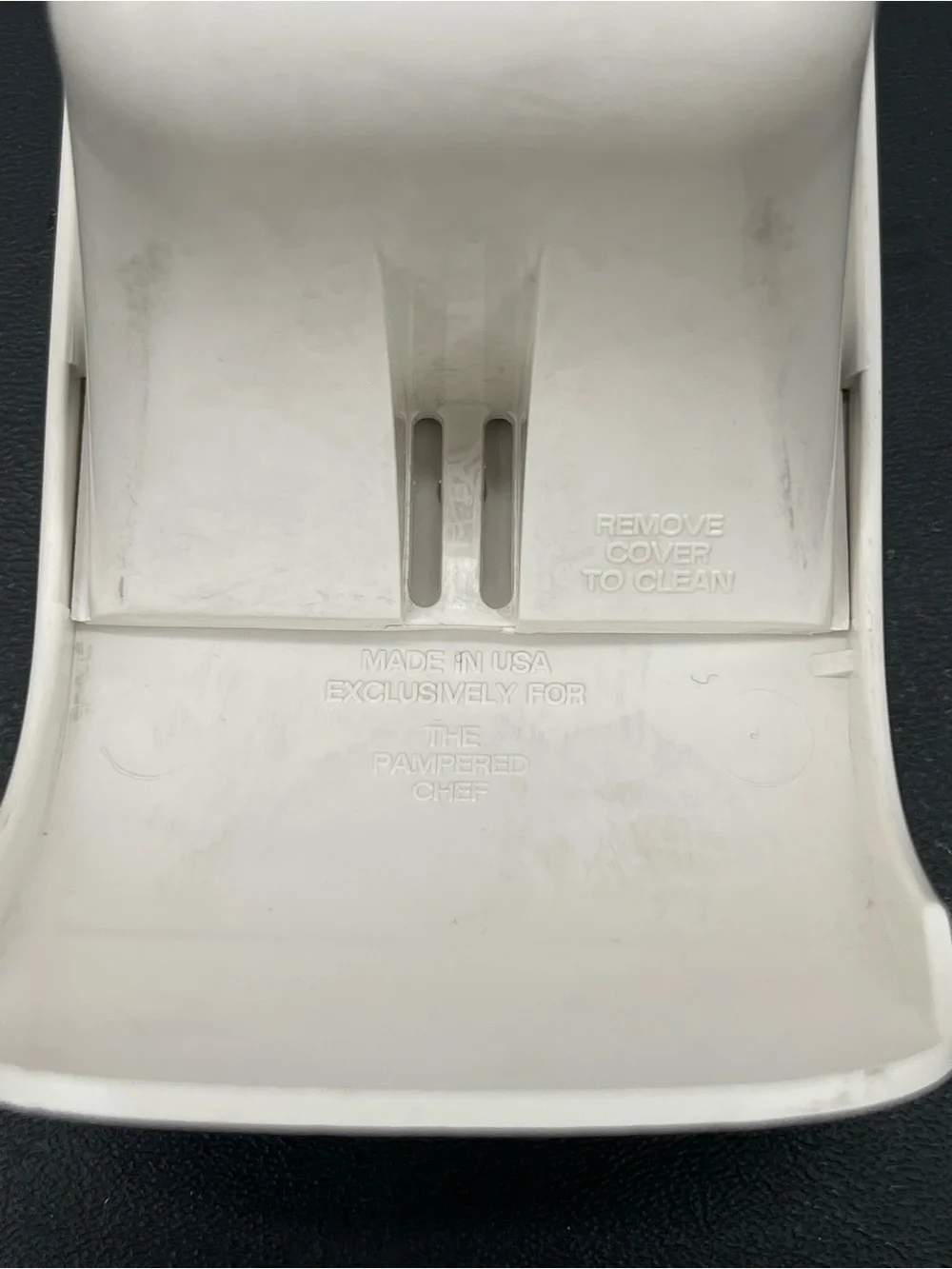 ⭐️Pampered Chef Adjustable Sliding Measure Cup